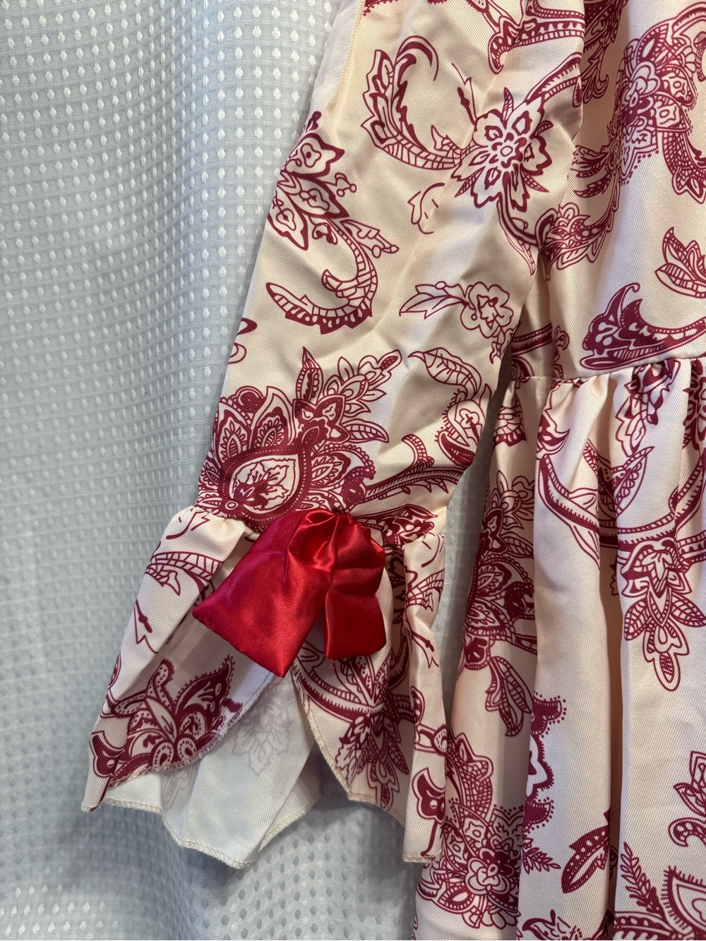 Red & Cream Floral Satin-Trim Women's costume dress - Picture 2 of 7